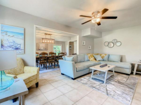 5min from the beach 8 min from Siesta Key